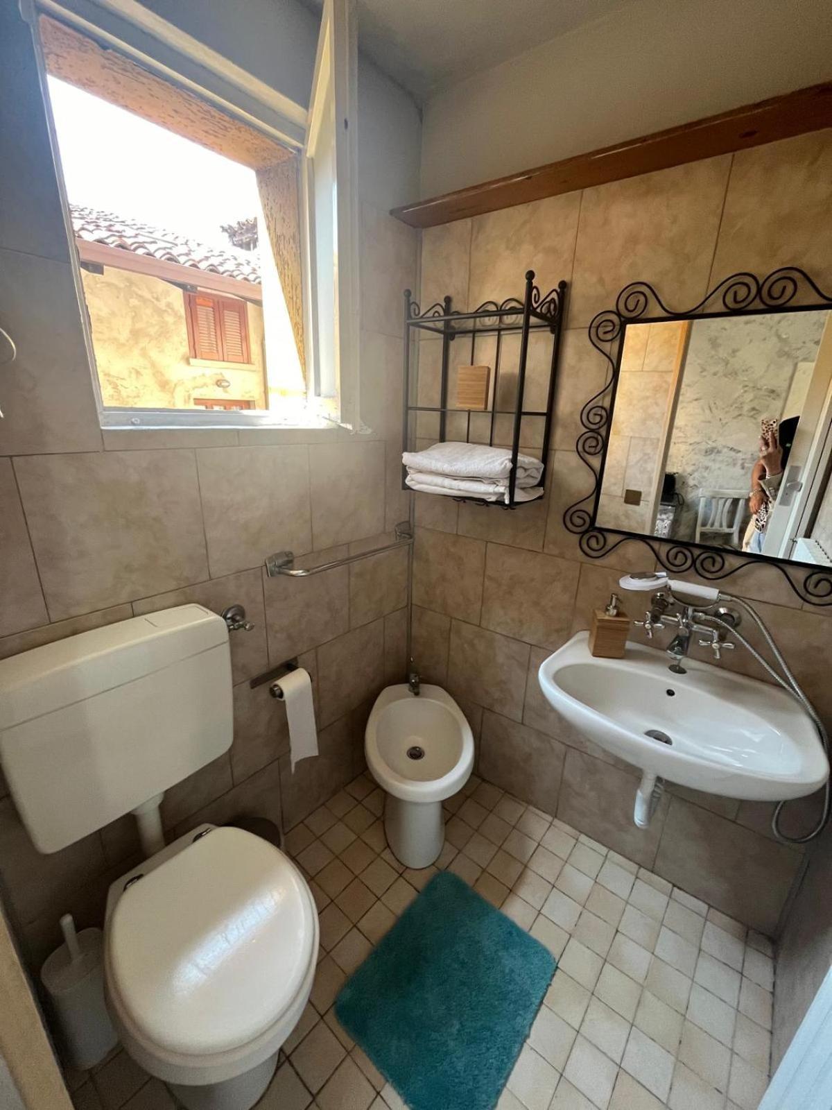 Casa Alessia Apartment Pisogne Bagian luar foto