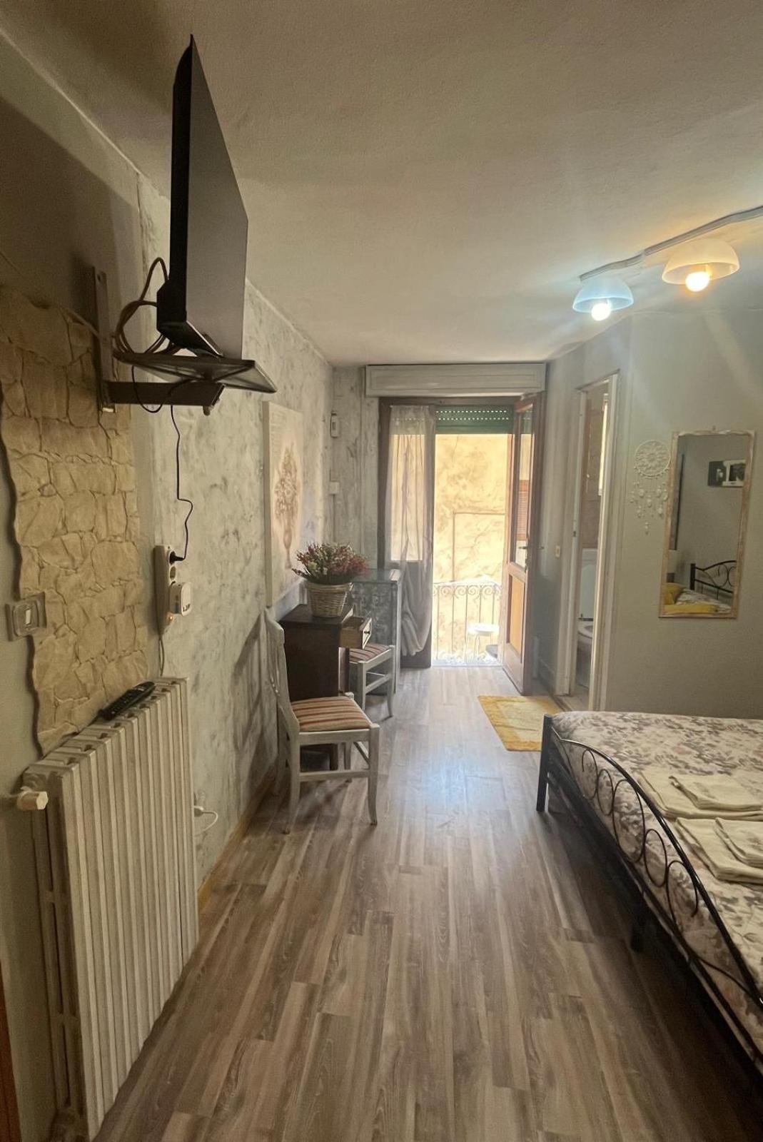 Casa Alessia Apartment Pisogne Bagian luar foto