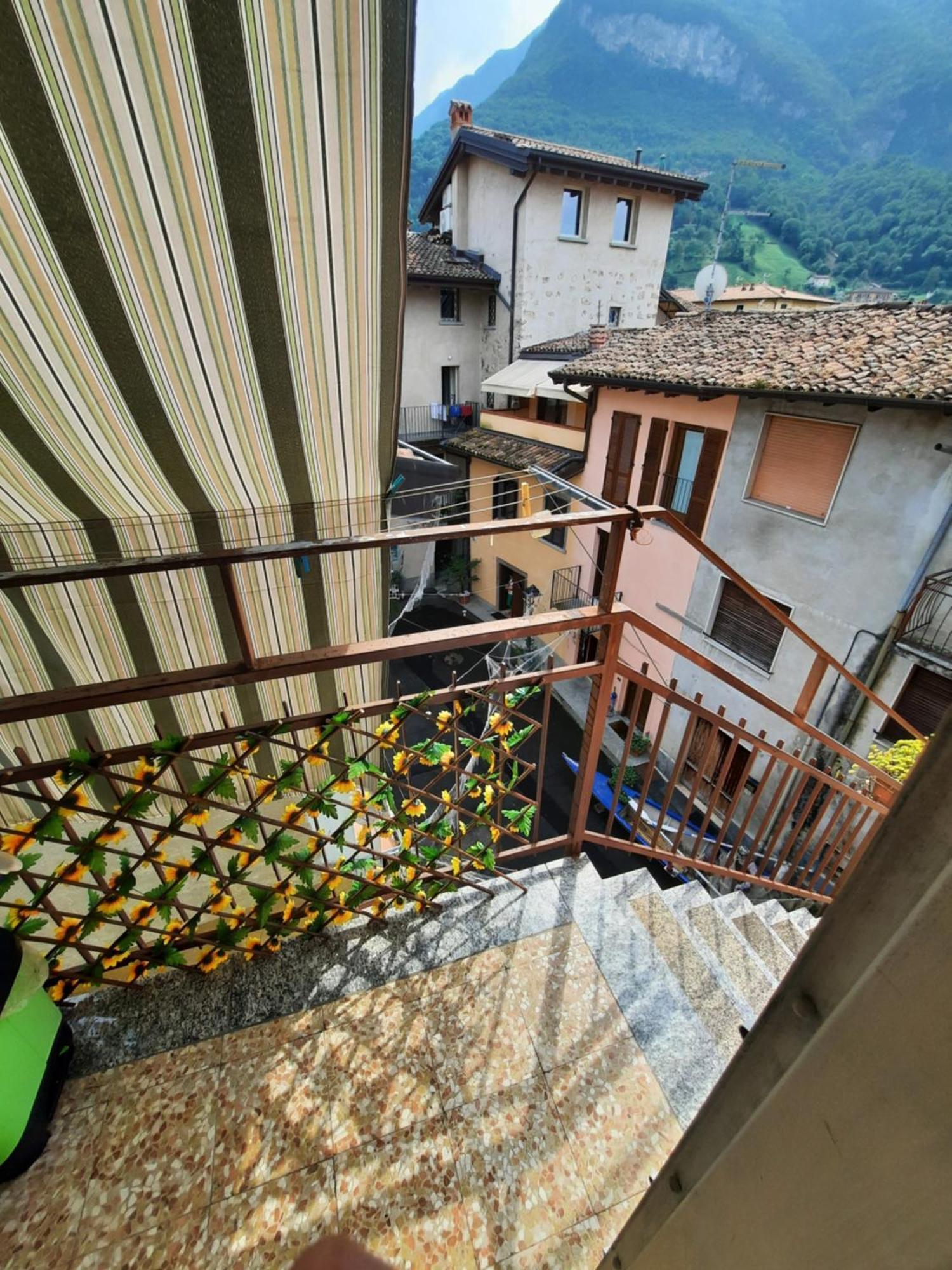 Casa Alessia Apartment Pisogne Bagian luar foto
